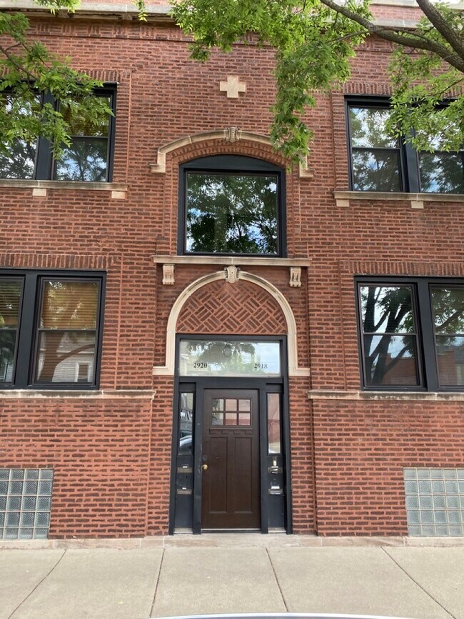 Foto del edificio - 2920 W Altgeld St