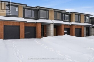 Building Photo - 1194 Spoor St