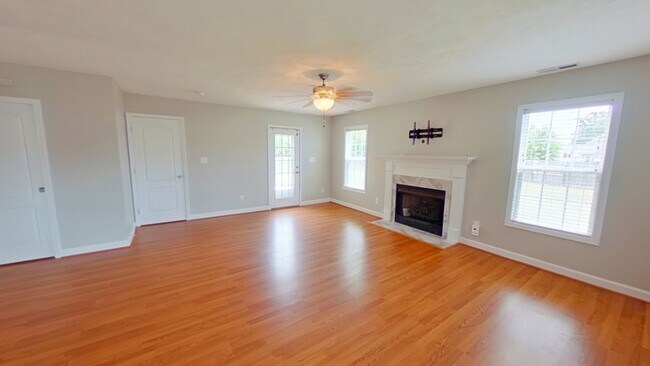 Foto del edificio - 622 Thorncliff Dr