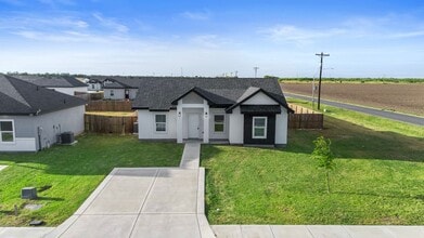 Building Photo - 1811 Unity Dr