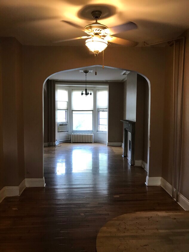 242 Hudson Ave Unit Upstairs, Albany, NY 12210 Apartments in Albany