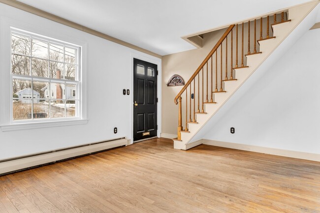 Building Photo - 12 Lee Ave