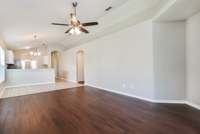 Foto del edificio - 8522 Hawbuck St