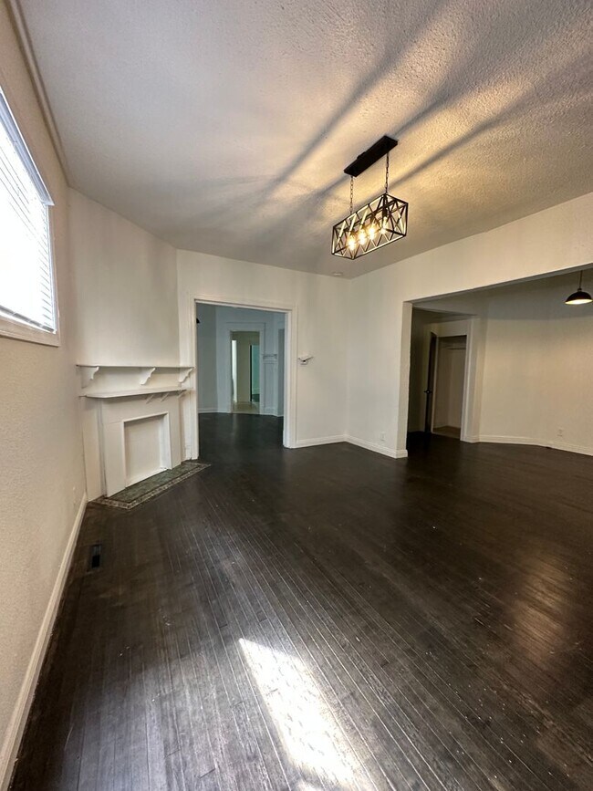 Foto del edificio - 2917 N Richards St