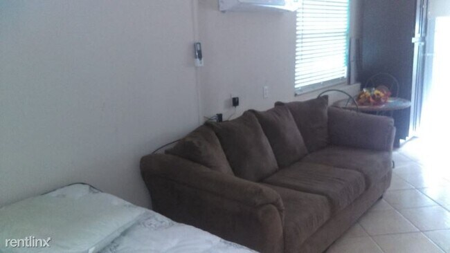 Building Photo - 1 br, 1 bath Apartment - 10432 Crestridge Ct