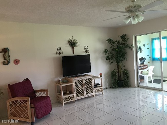 Building Photo - 2 br, 2 bath Condo - 1830 brantley road