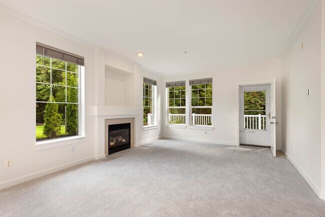 Foto del edificio - 10630 221st Ln NE