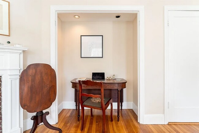 Foto del edificio - 41 Bowdoin St