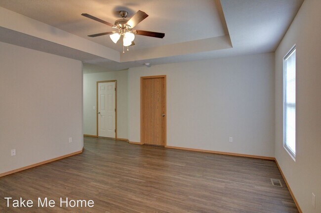 Foto del edificio - 3 br, 2 bath House - 1663 N Pigeon