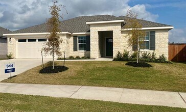 Building Photo - 540 Tekoa Dr