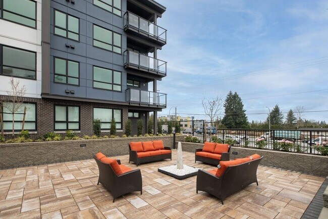 Photo du bâtiment - 20049-20082 82 Ave