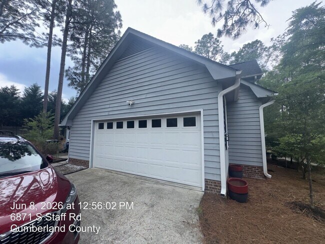Building Photo - 6871 S Staff Rd