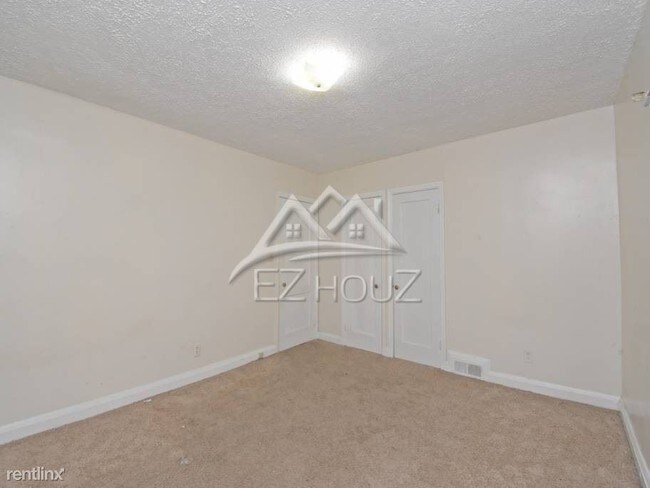 Building Photo - 3921 Clarinth Rd
