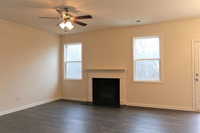 Photo - 257 Yaupon Trail House