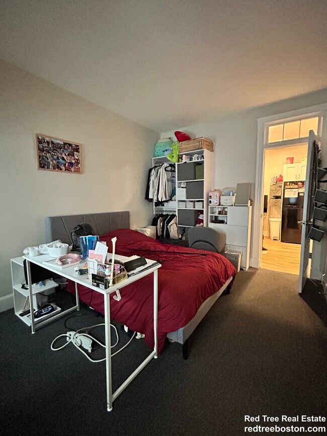 Foto del edificio - 845 Beacon St