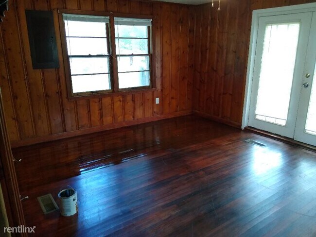 Building Photo - 2 br, 1 bath House - 259 Highland Lick Rd