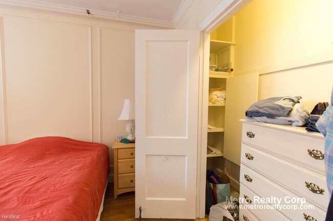 Foto del edificio - 1277 Beacon St