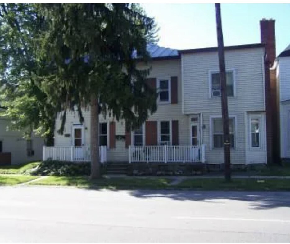 29 W Perry St, Tiffin, OH 44883 Townhome Rentals in Tiffin OH