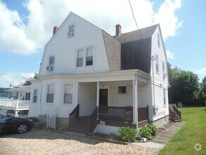 Building Photo - 109 Warren St