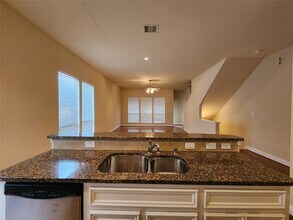 Building Photo - 4100 Blossom St