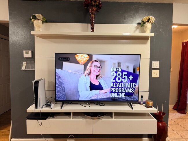 Centro de entretenimiento - 2 Stevens Pl