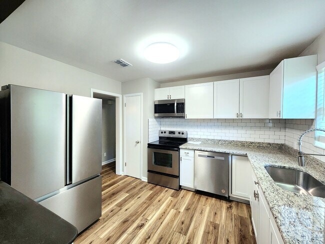 kitchen - 6256 Green Pine Ln