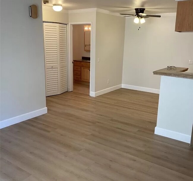 Foto del edificio - 224 Woodland Pkwy