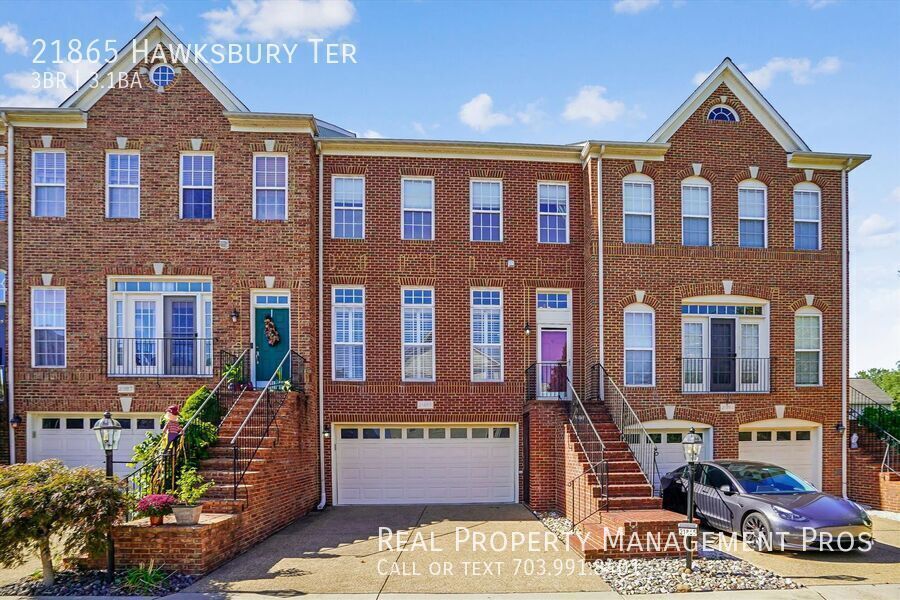 Primary Photo - 21865 Hawksbury Terrace