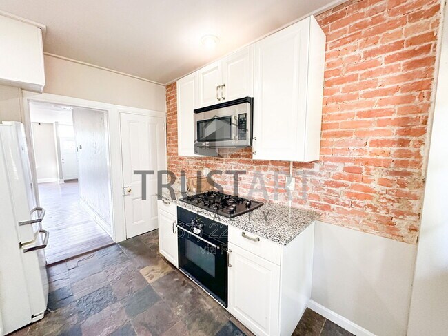 Foto del edificio - 3885 Manor St