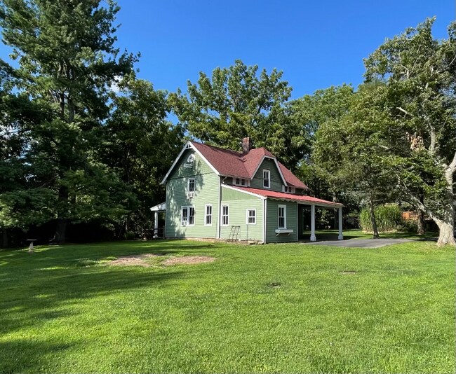Building Photo - 340 Glen Mills Rd