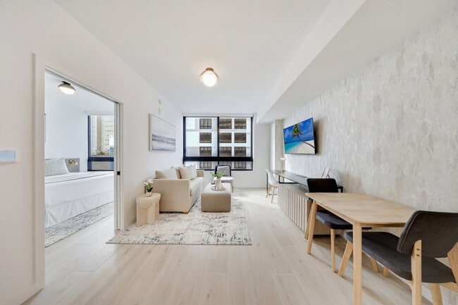 Building Photo - 36 NE 2nd St