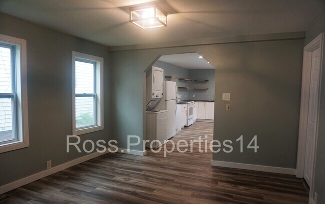 Dining Room - 99 Pickering Rd