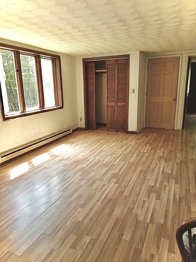 Building Photo - 114 Vega St