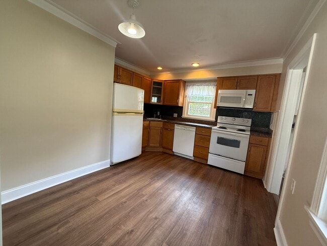 Foto del edificio - Charming 2 bedroom 1 bath Home