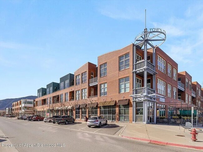 Foto del edificio - 231 Robinson St