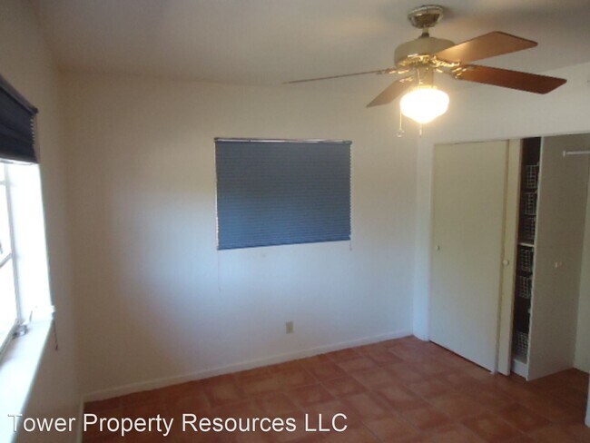 Building Photo - 3 br, 2 bath House - 214 N Harris Ave