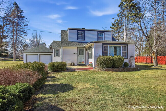 Foto del edificio - 10219 W Illinois Ave