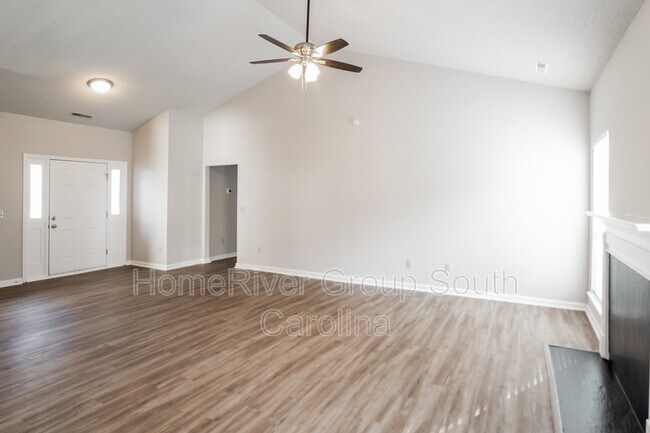 Building Photo - 615 Alwyn Blvd