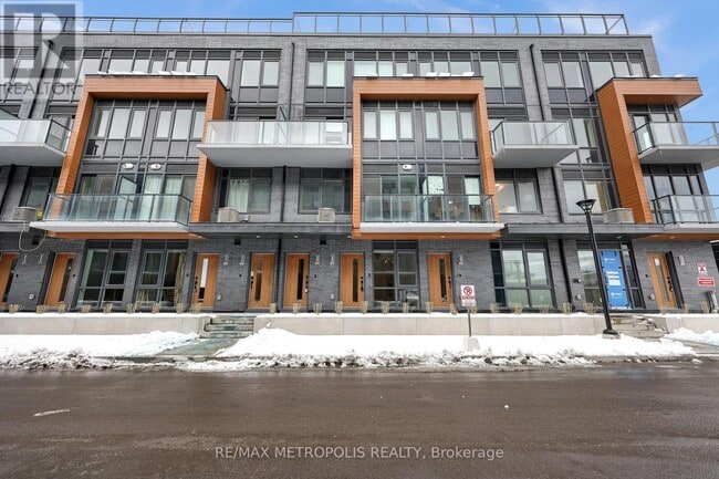 Building Photo - 65 Curlew Dr