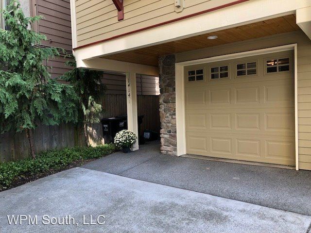 Building Photo - 1414 4th Ave W