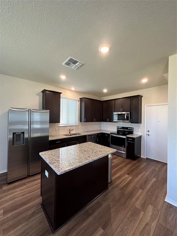 Foto del edificio - 148 Prairie Falcon Wy