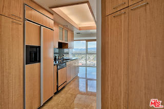 Foto del edificio - 13600 Marina Pointe Dr