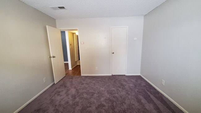 Building Photo - 10211 Ura Ln