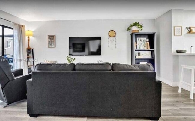 Foto del edificio - 8033 NW 71st Ct
