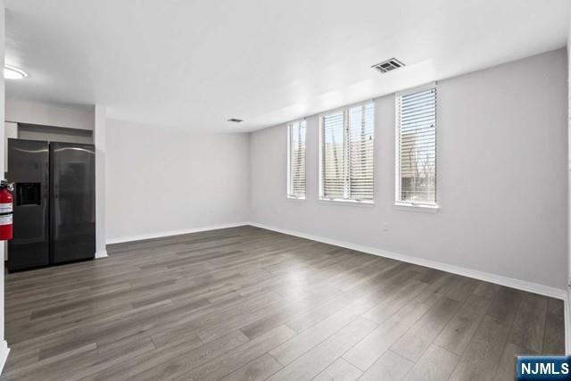 Foto del edificio - 310 Passaic Ave