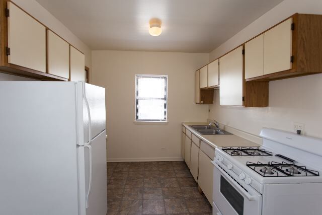 Foto del edificio - 5742 N Winthrop Ave