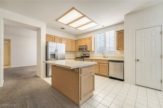 Building Photo - 499 Elm Hollow Ct