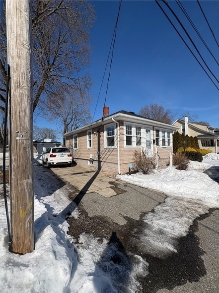 Photo - 39 Mawney Ave House