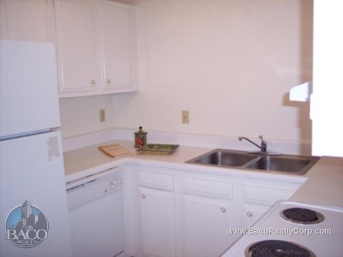 Foto del edificio - 2323 Wilson Rd