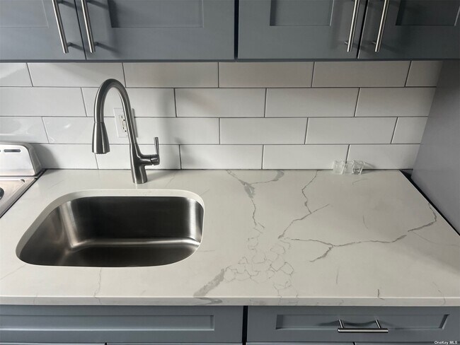 Foto del edificio - 1219 2nd Ave